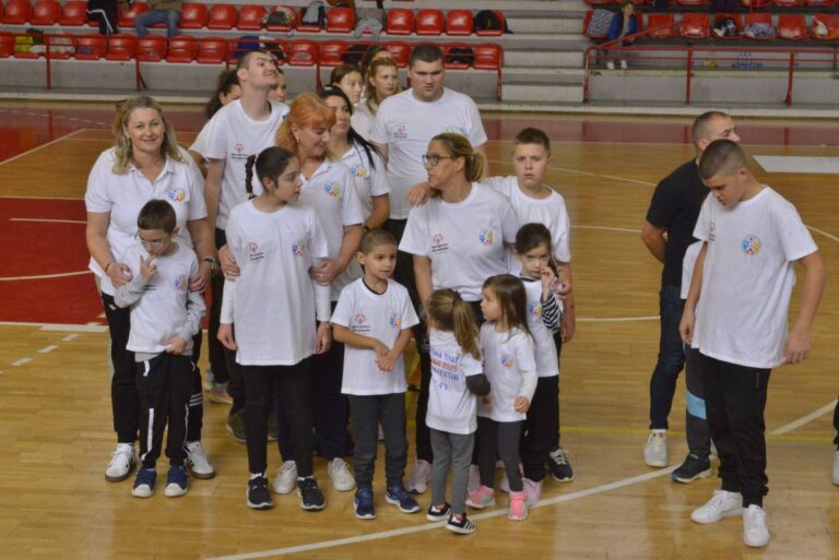 581123364_848495657573839_3452221795026209575_n