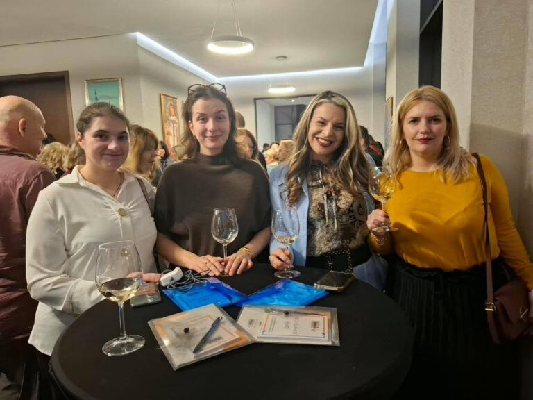 629765135_917718887318182_1841437832842443820_n