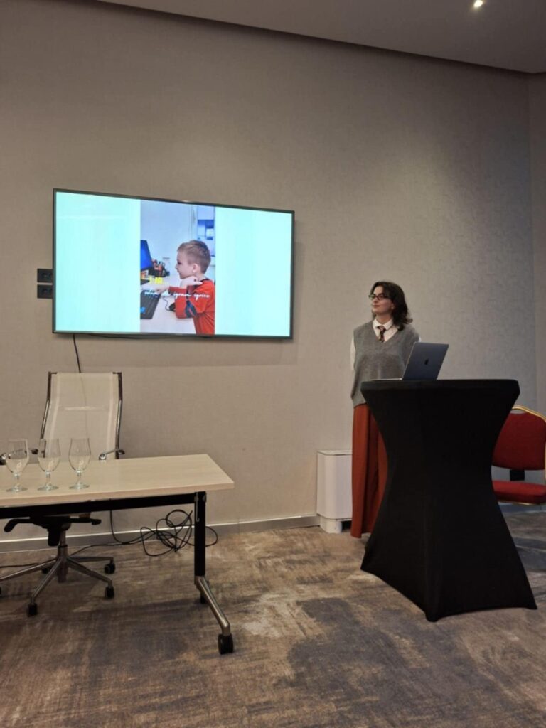 c4d402bd-52c9-4b62-a2c0-8c0cfba03a65