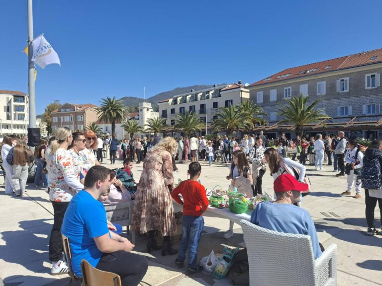 669742885_966846259072111_2563730876718694149_n